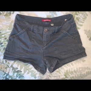 Grey shorts